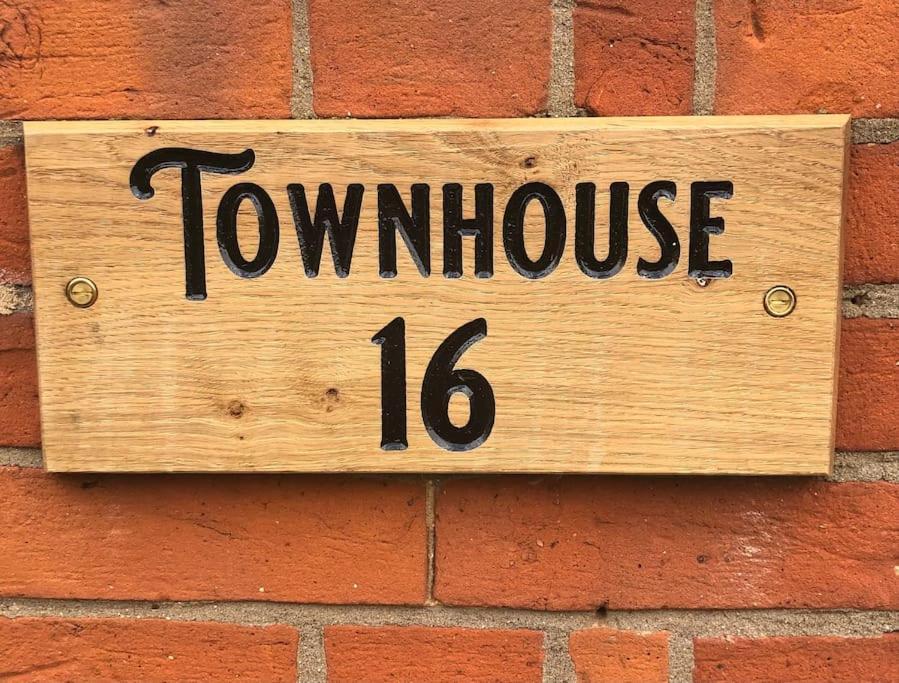The Town House Aylsham Exterior foto